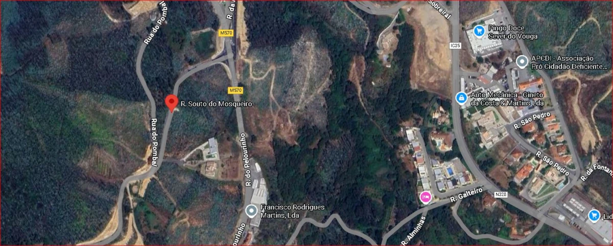 Kaskata -  Soluções Imobiliárias - Moradia v4 Uma casa para viver a luz, o espaço e a tranquilidade – Sever do Vouga

Implantada num terreno elevado, esta moradia unifamiliar isolada convida a abrandar o ritmo e a desfrutar de uma envolvente única, onde a luz natural e as vistas abertas são presença constante ao longo do dia.