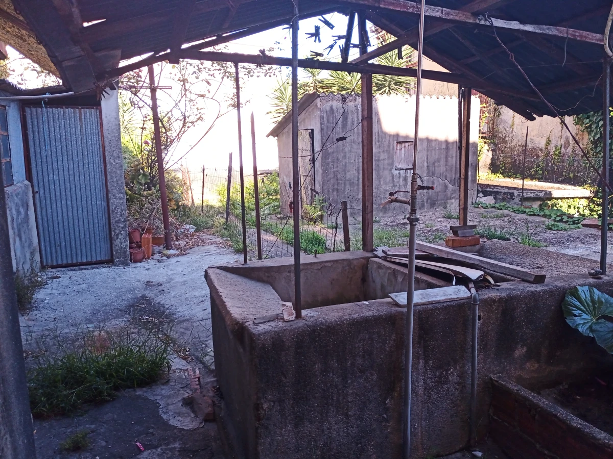 Kaskata Soluções Imobiliárias - Prédio(s) em São João da Madeira Conjunto de 2 imóveis em São João da Madeira com elevado potencial de rentabilização.